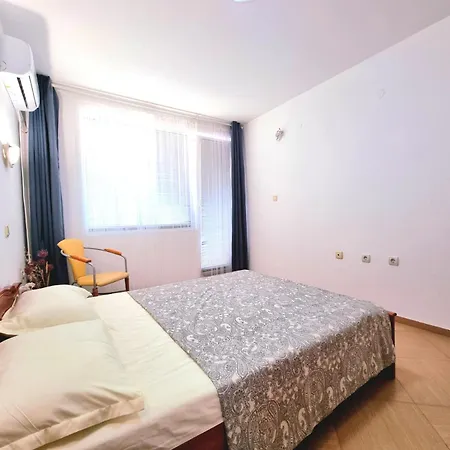 Apartment Romance-place For Family & Friends *