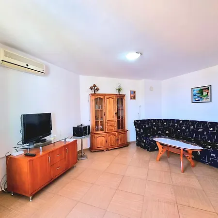 Apartment Romance-place For Family & Friends